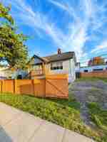 featured image of 820 East 16th Avenue
