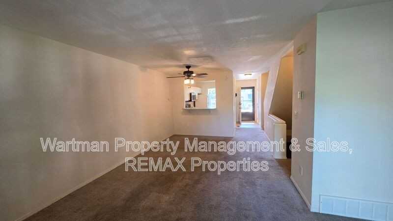 226 Hargrove Ct - Photo 4 of 18