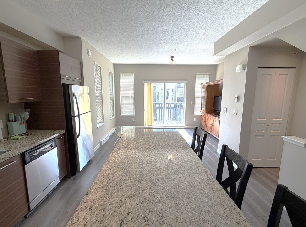 7938 209 Street #2X - Photo 3 of 23