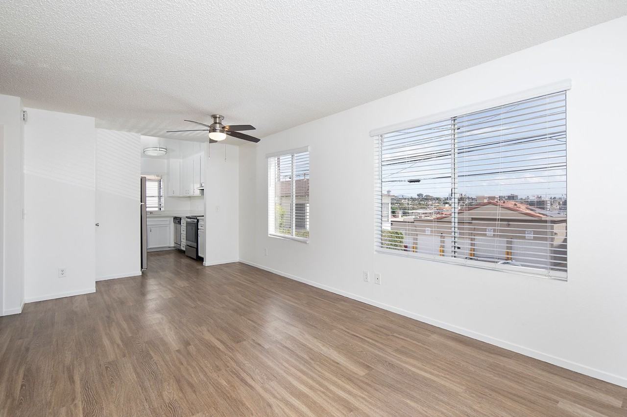 3829 Georgia Street - Photo 4 of 18