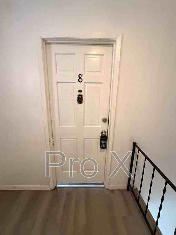 2027 S River St - Photo 2 of 12