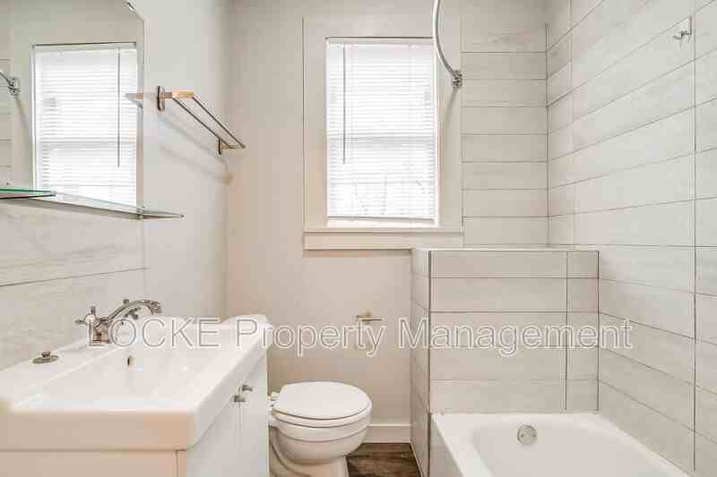 1411 6th Ave #1 - Photo 6 of 14