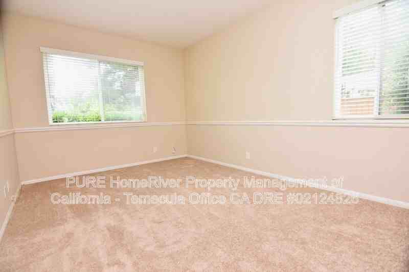 41716 Monterey Pl - Photo 4 of 24