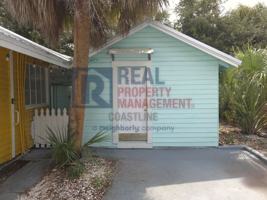 featured image of 1415 10th St W #B