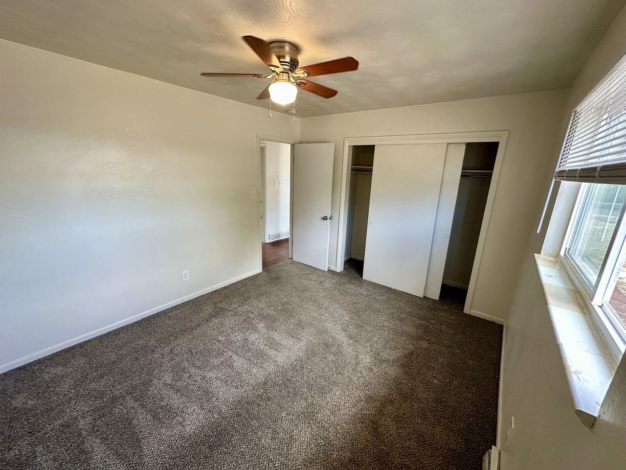 3026 W 8th Street Rd