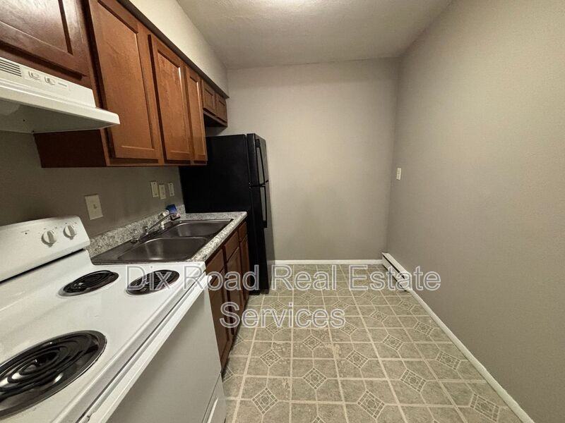 414 Mars Dr #3 - Photo 7 of 11