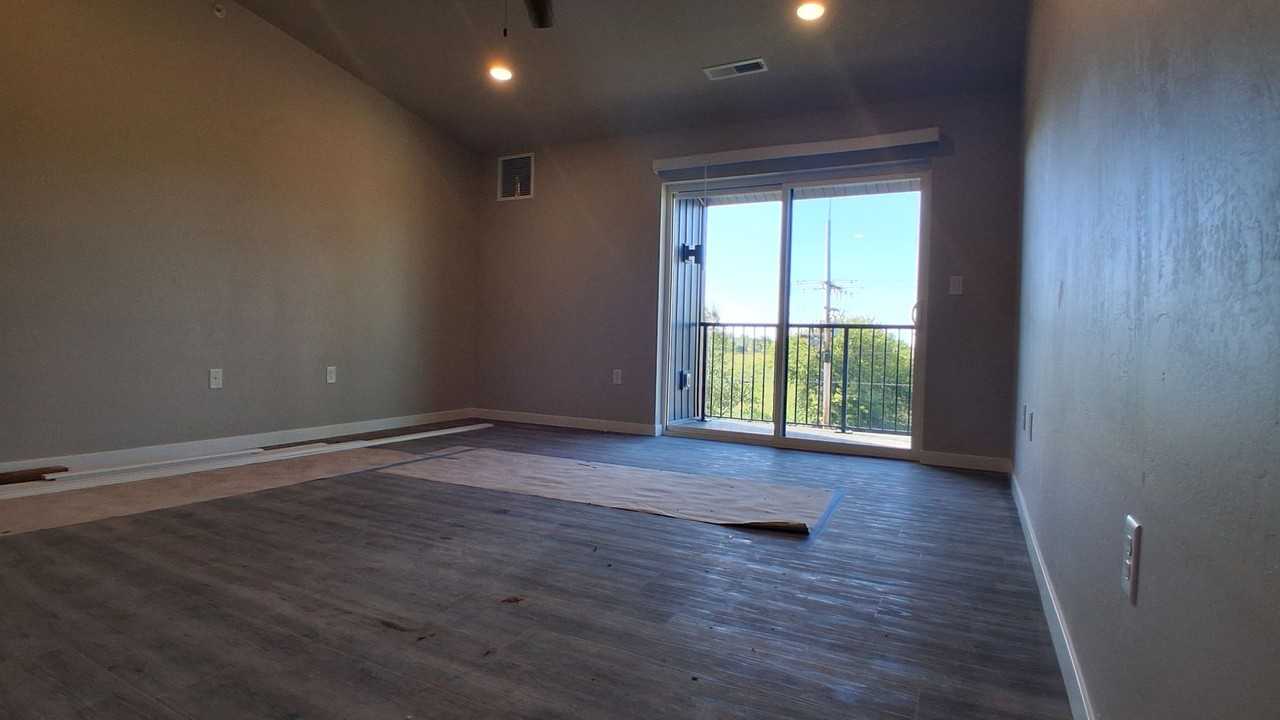 ZCP Huron - Photo 2 of 9