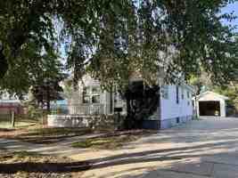 featured image of 1214 N Lincoln Ave
