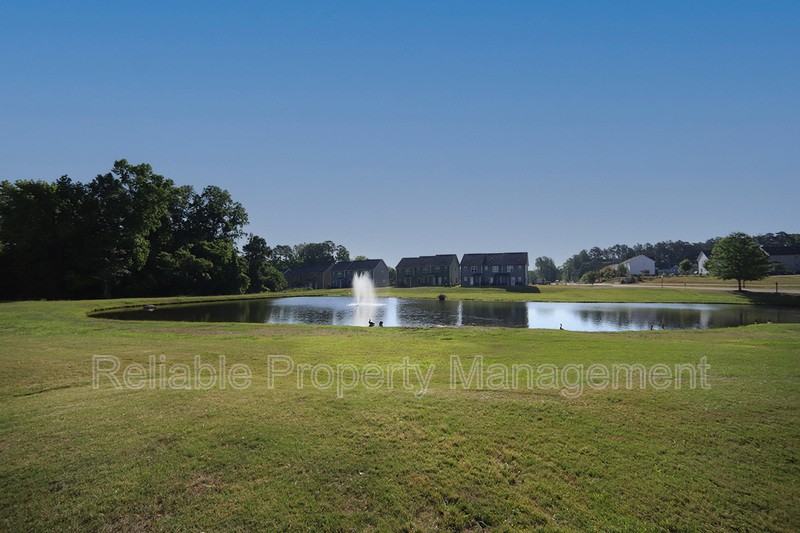 198 Balboa Pkwy - Photo 2 of 19