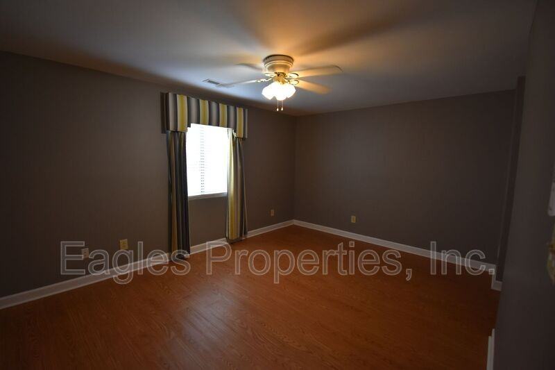 2014 Stephens Ct #1 - Photo 5 of 11