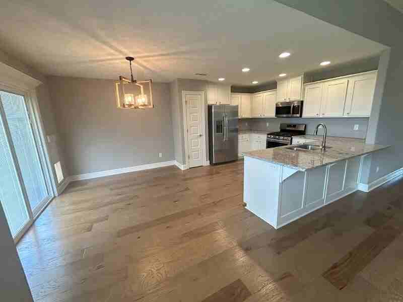 2019 W Gilligan Ave - Photo 5 of 16