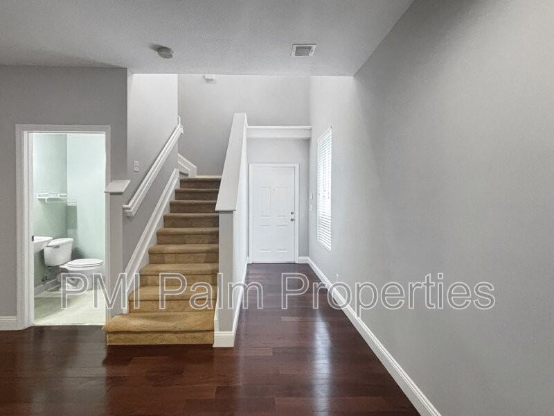4528 Thornwood Cir - Photo 7 of 32