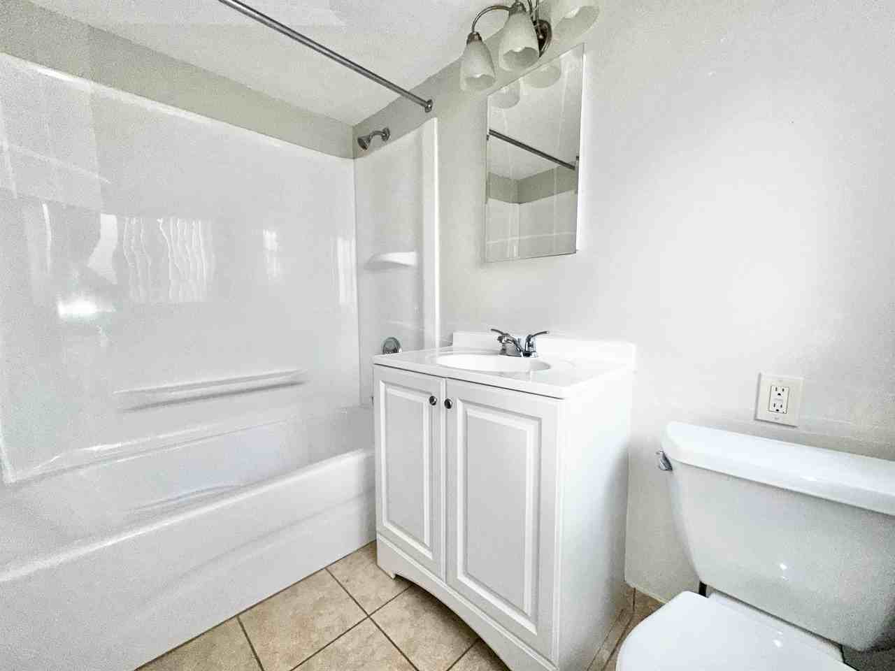 WINDSOR HOUSE -- 310 - Photo 7 of 11