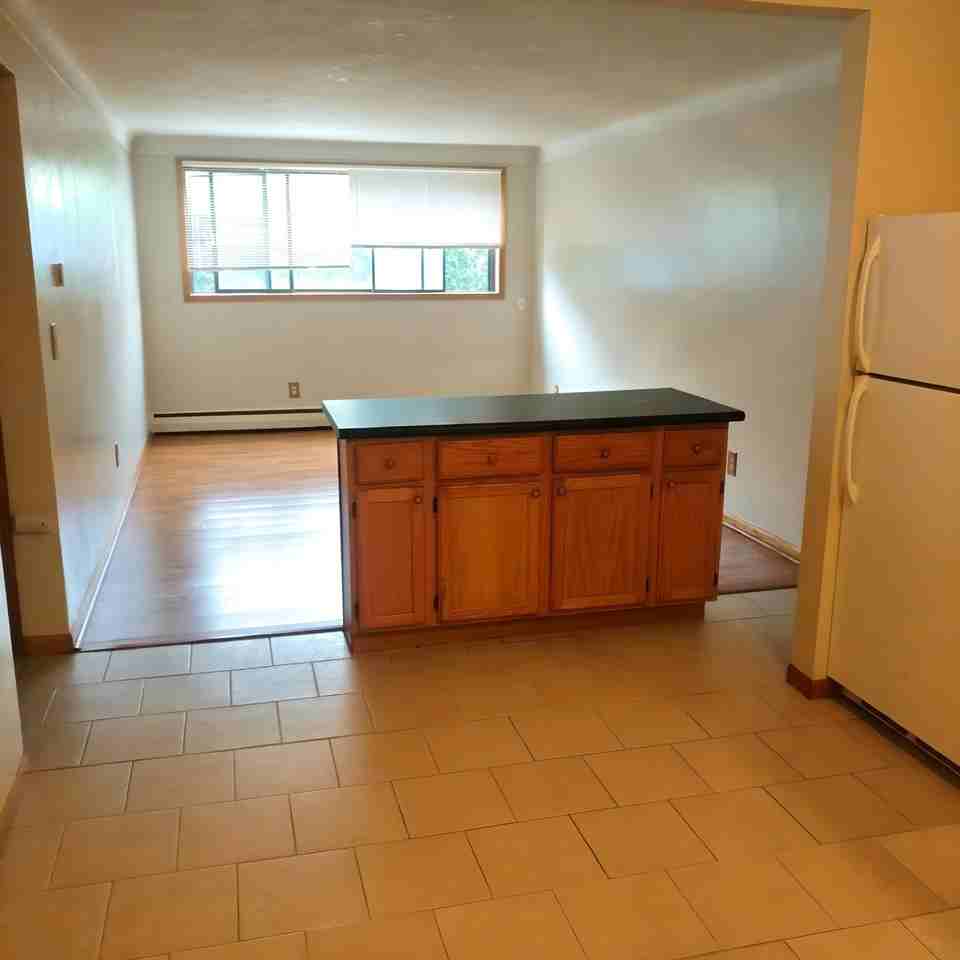 Twin Pines Apartments - Photo 3 of 40