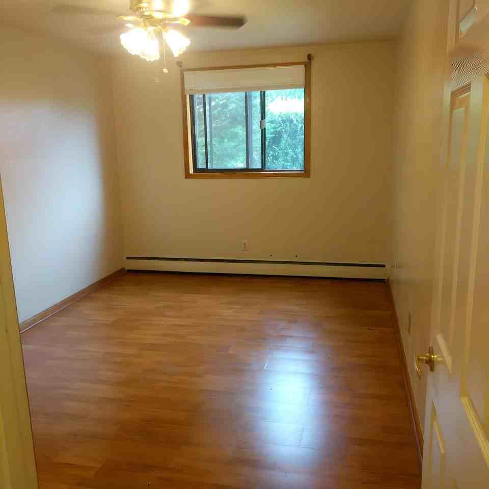 Twin Pines Apartments - Photo 6 of 40
