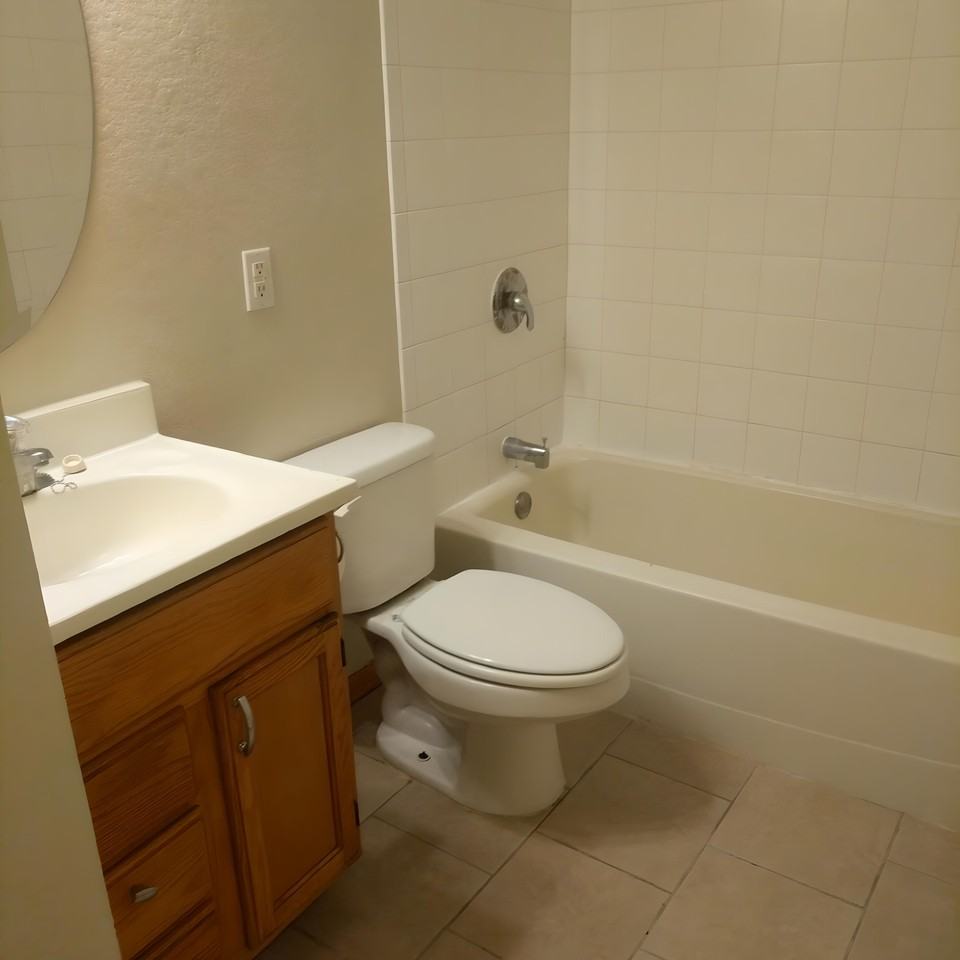 Twin Pines Apartments - Photo 7 of 40