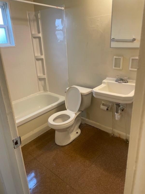 1418 SELKIRK Rd - Photo 2 of 5