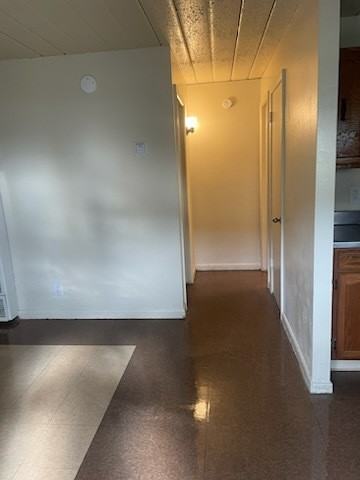 1418 SELKIRK Rd - Photo 3 of 5