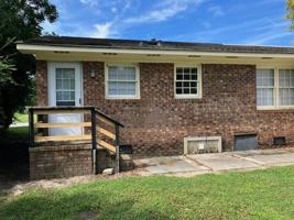 featured image of 308 E 5th St
