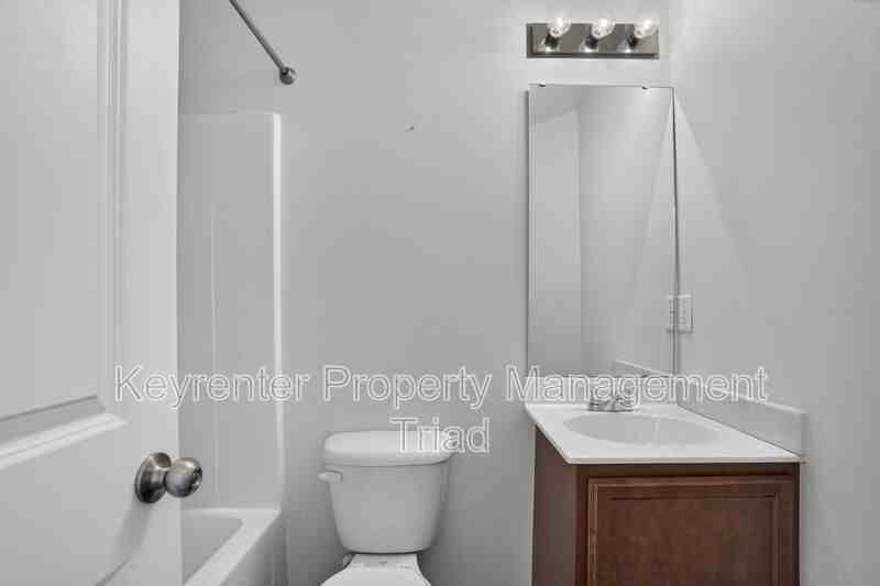 1168 Brooksridge Way - Photo 4 of 37