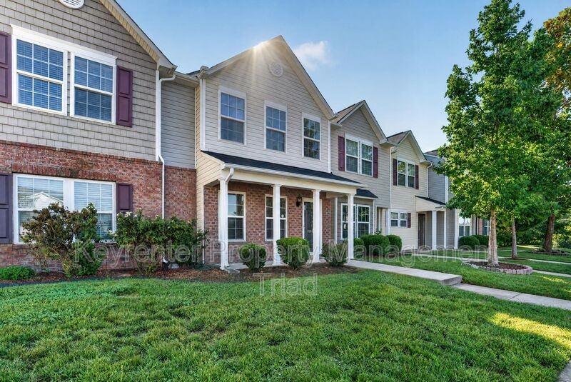 1168 Brooksridge Way - Photo 7 of 37