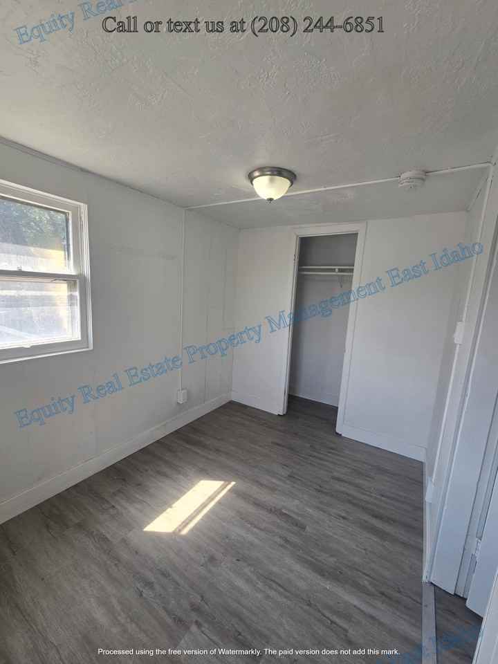 ID - 815 E Clark Street - LB - Photo 4 of 41