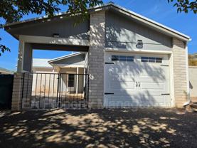 4819 Platinum Loop Ne - Photo 1 of 1