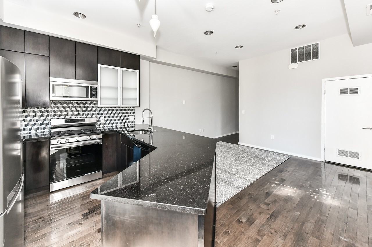 2 S Street NE, #2 (DC) - Photo 7 of 19
