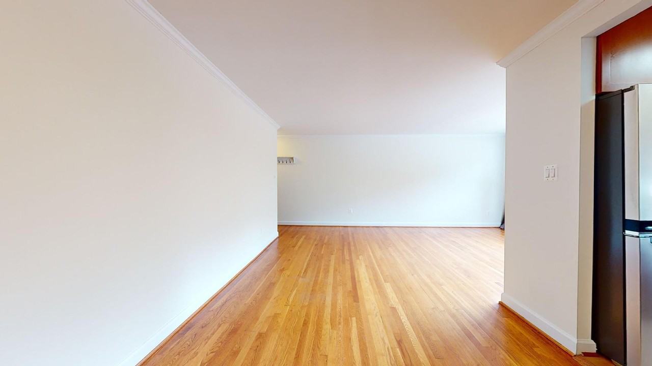2725 39th St NW, #403 (DC) - Photo 5 of 19
