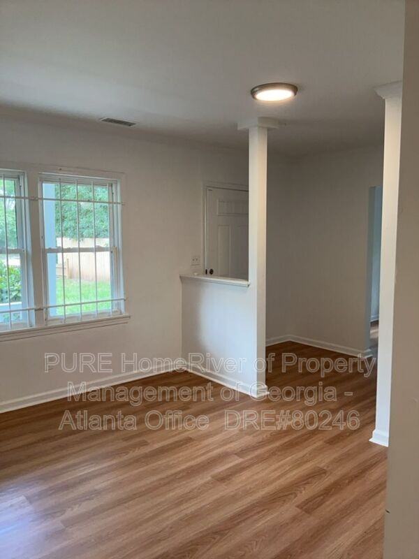 1809 Ellington St - Photo 3 of 19