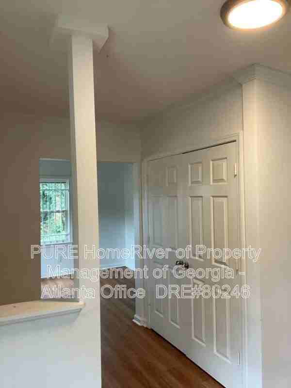 1809 Ellington St - Photo 5 of 19