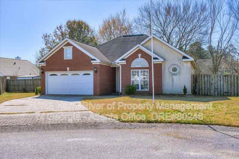 1018 Ossabaw Ct - Photo 4 of 32