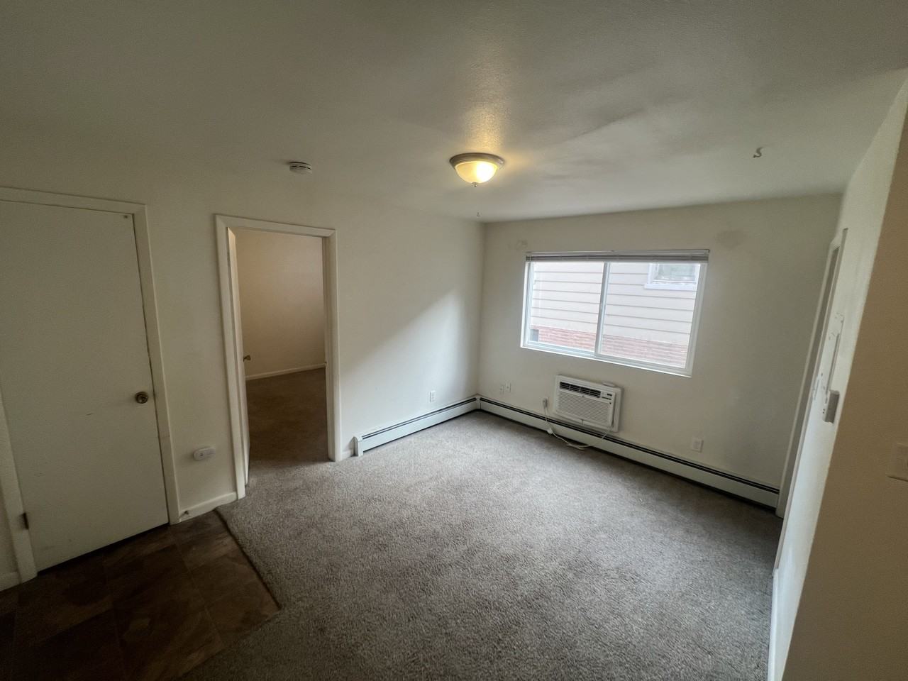 2025 4th Avenue - Photo 4 of 9