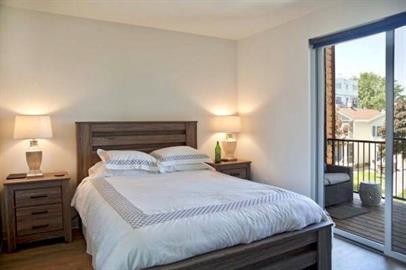 East Terrace Apartments - Photo 4 of 23