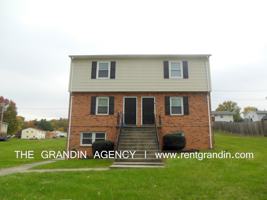 featured image of 916 Pyrtle Dr Apt C