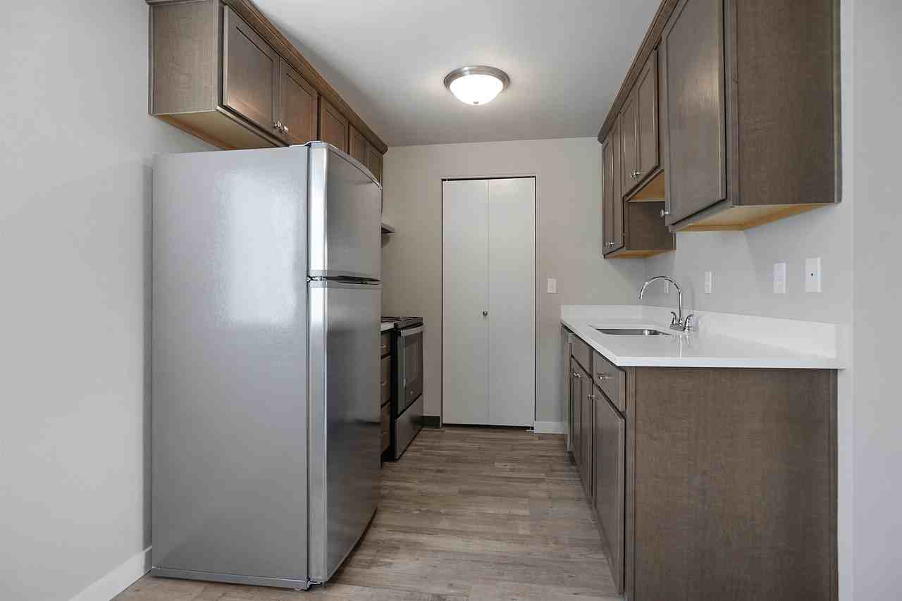 Garden Cottage Apartments - Photo 7 of 18