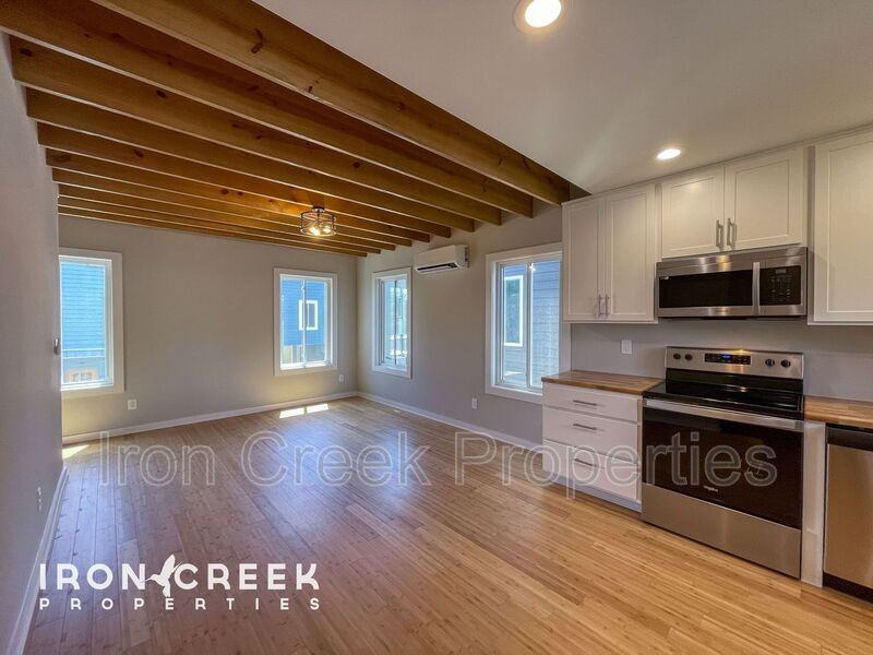 78 E Cascade St - Photo 4 of 14