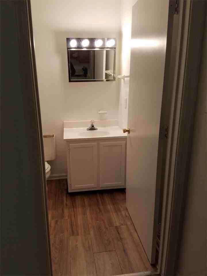 209A Creekside Ct. - Photo 6 of 12