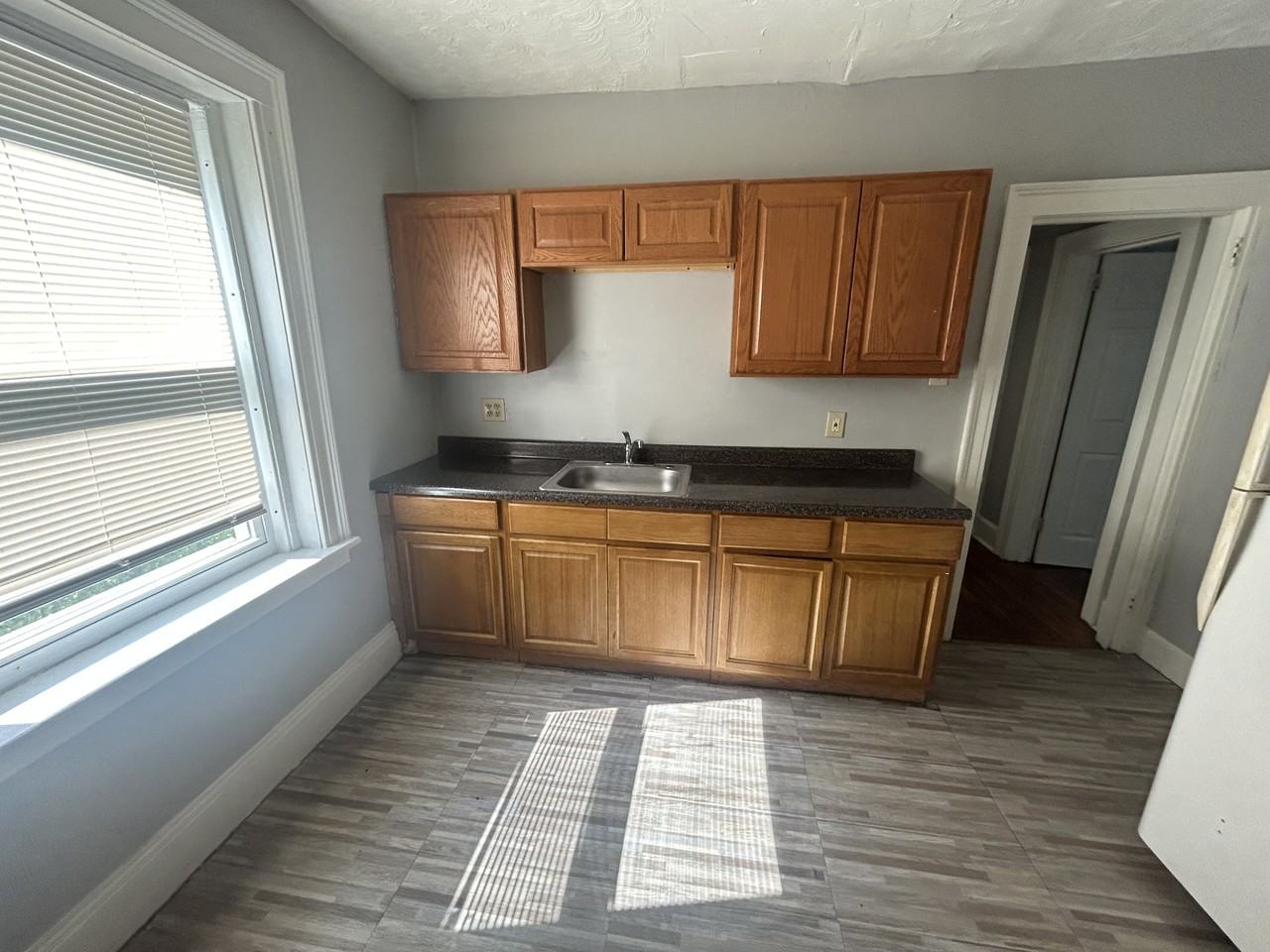 115-123 Pendleton St - Photo 5 of 11