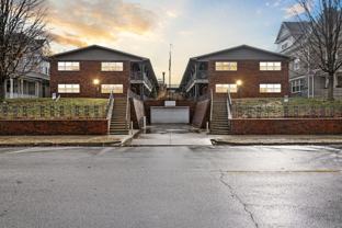 Courtyard on Walnut - Photo 1 of 1
