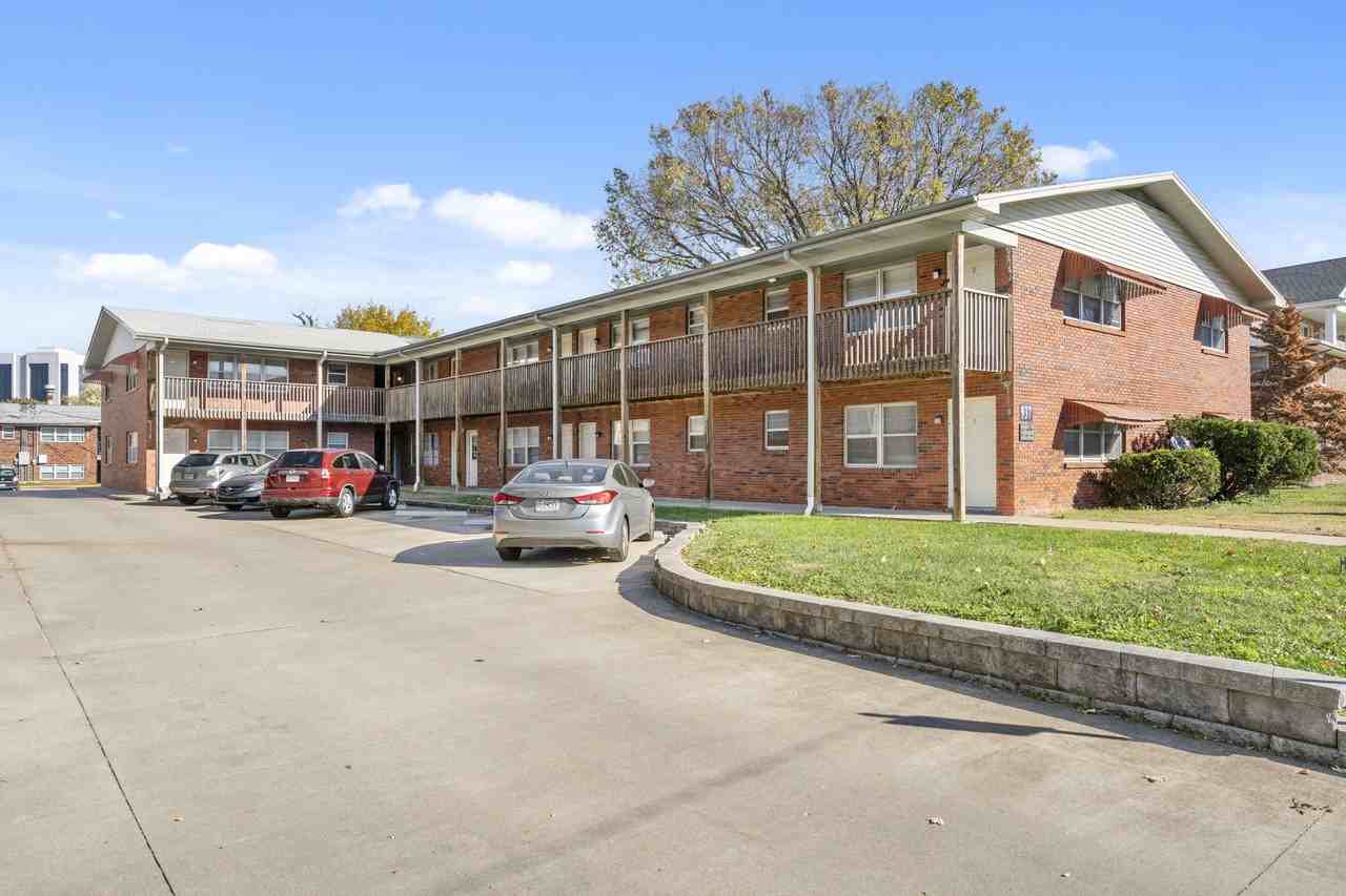 Embassy Apartments - Photo 2 of 23