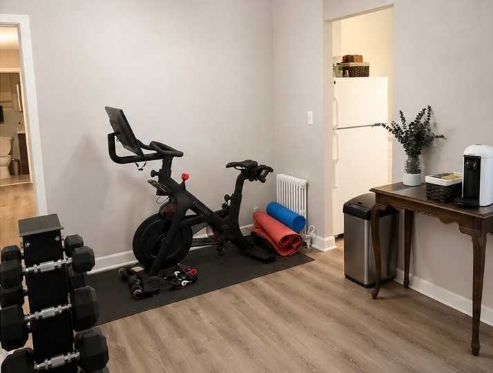 117 Birch Street South - Photo 4 of 9