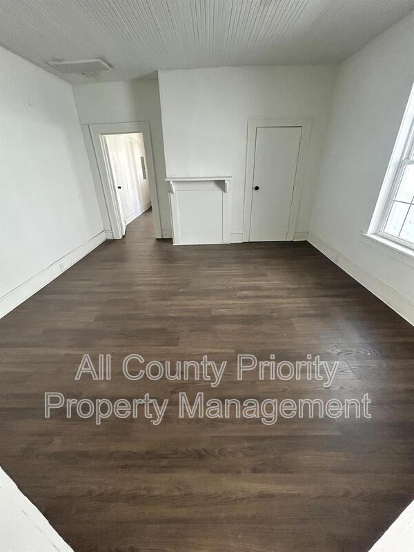 909 Atlantic St E - Photo 7 of 7