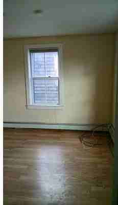 5-7 Forest Ave - Photo 2 of 9