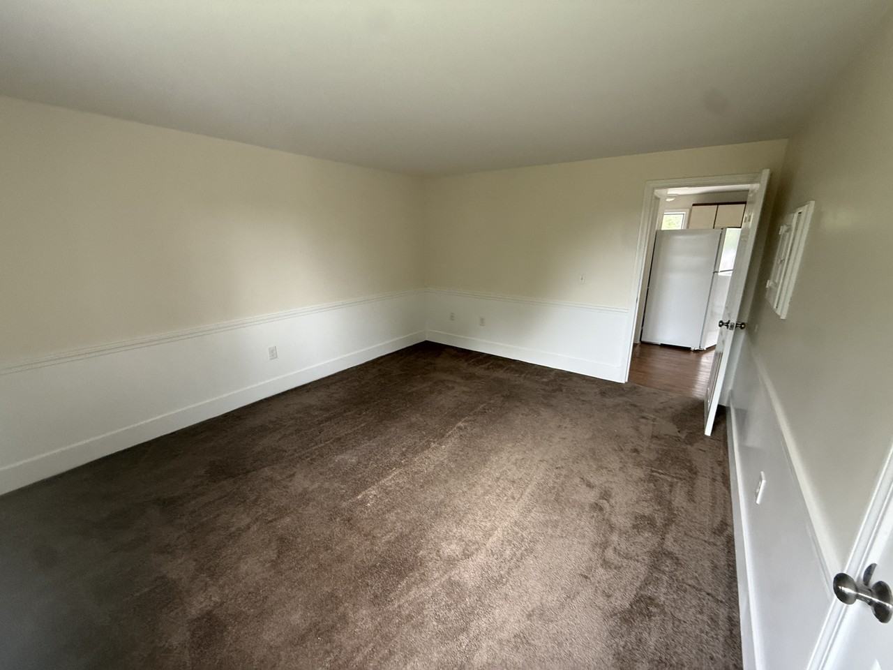 77 Pleasant Street - Photo 5 of 12