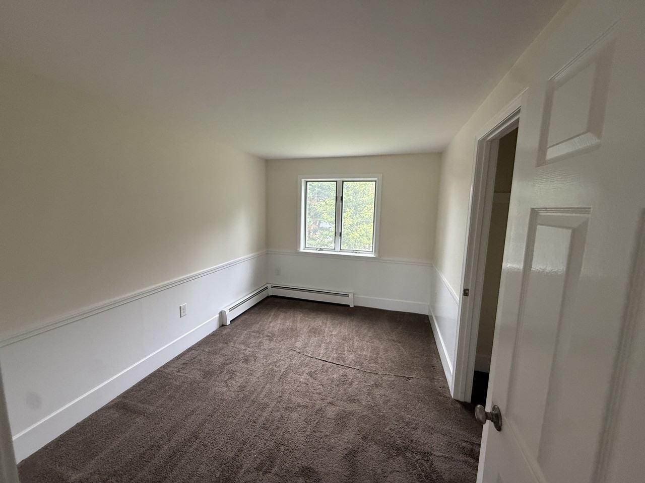 77 Pleasant Street - Photo 6 of 12