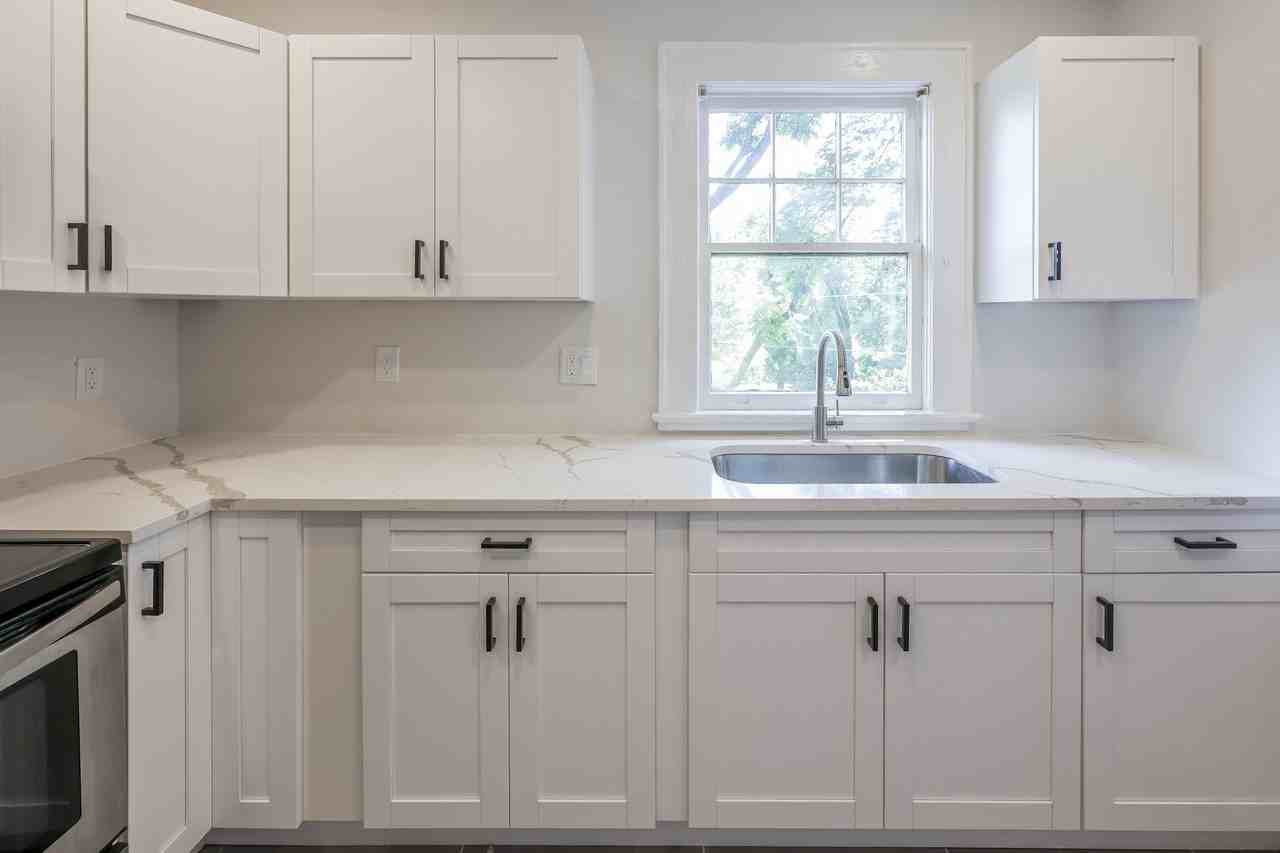444 Walnut Avenue - Photo 3 of 25