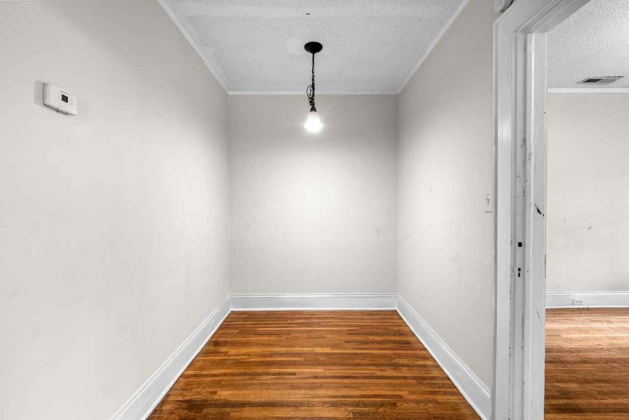 444 Walnut Avenue - Photo 6 of 25