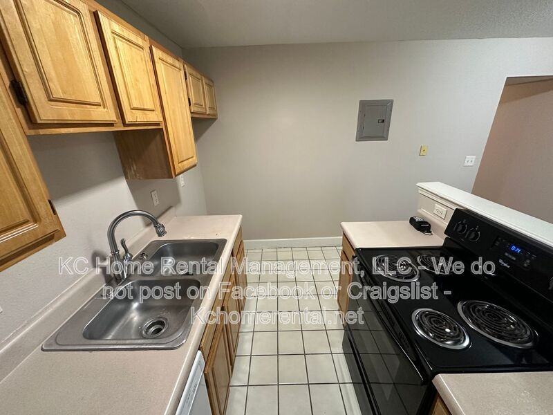 804 Saddlewood St #B - Photo 5 of 21