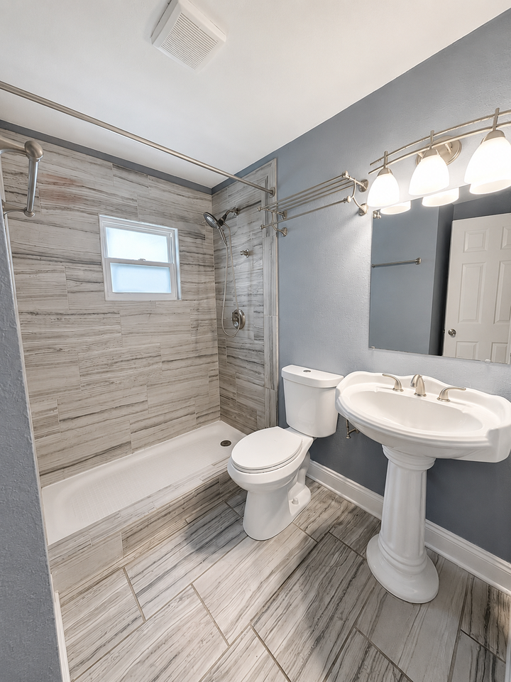 710 Wailes Street - Photo 4 of 26